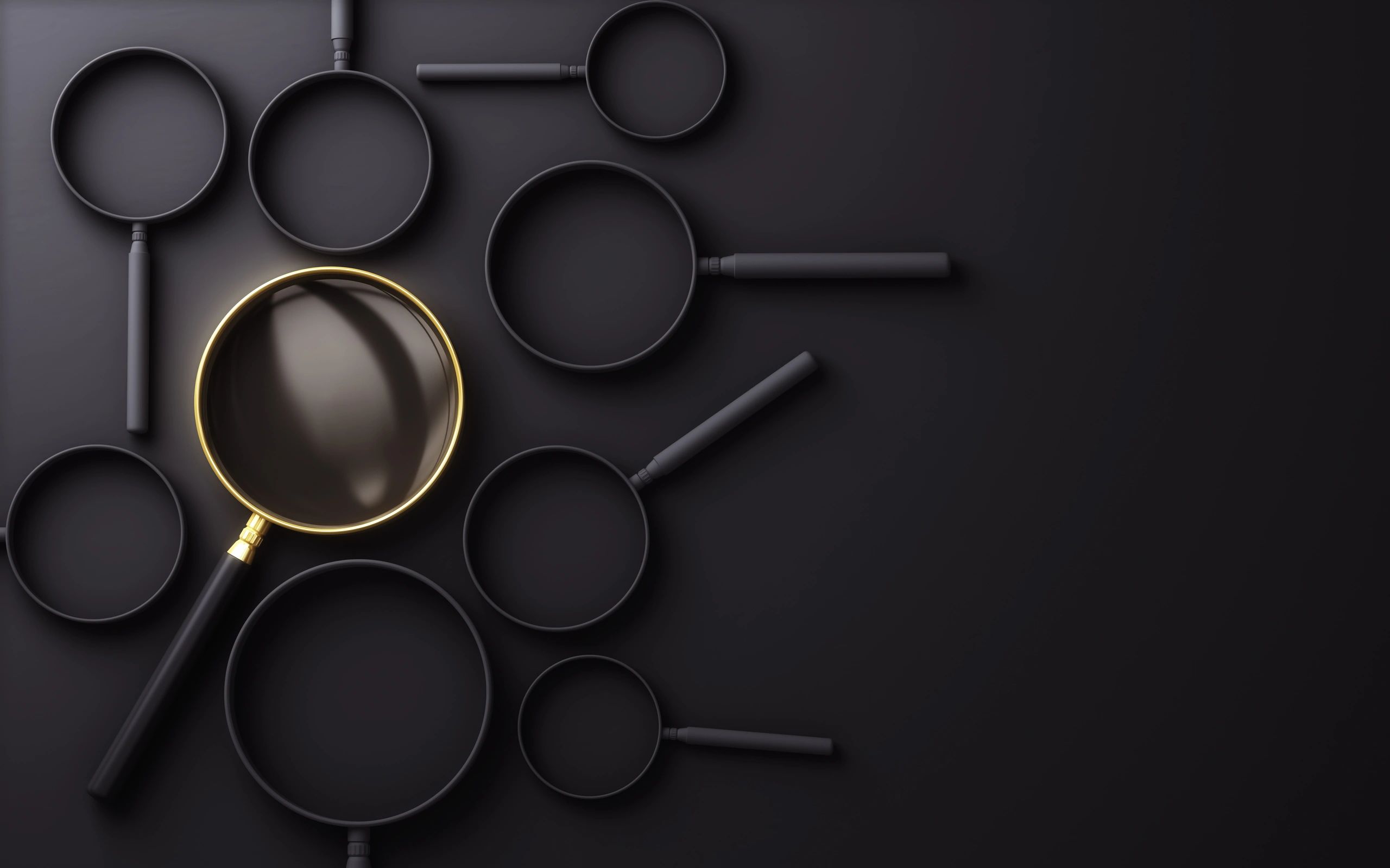 Gold metallic magnifier selected among black magnifiers on a dark background